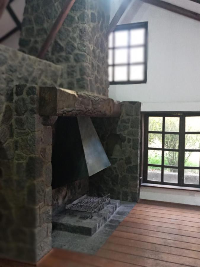 Quinta Los Eucaliptos Villa Кито Екстериор снимка