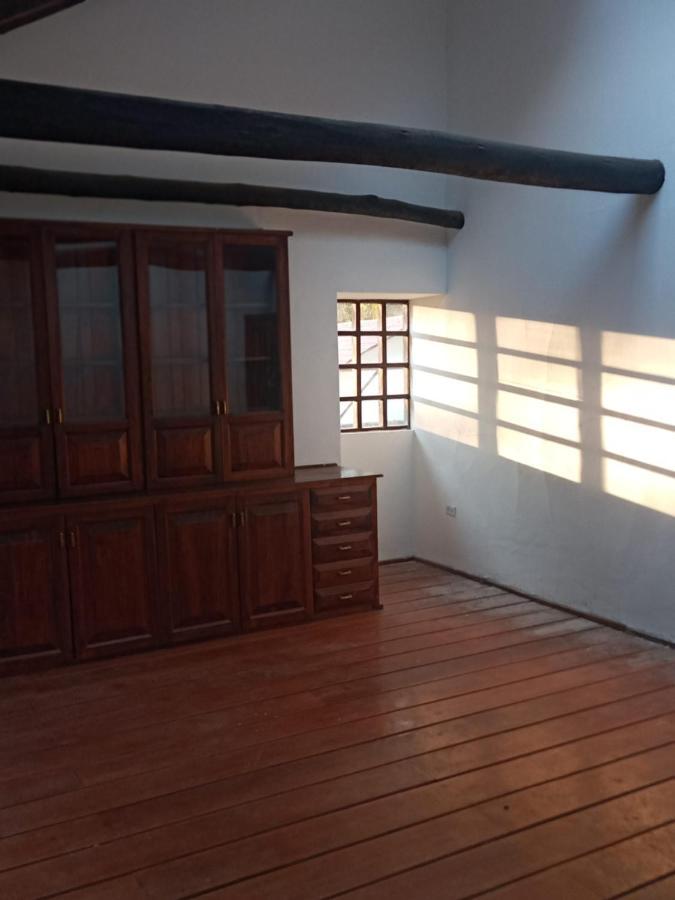 Quinta Los Eucaliptos Villa Кито Екстериор снимка